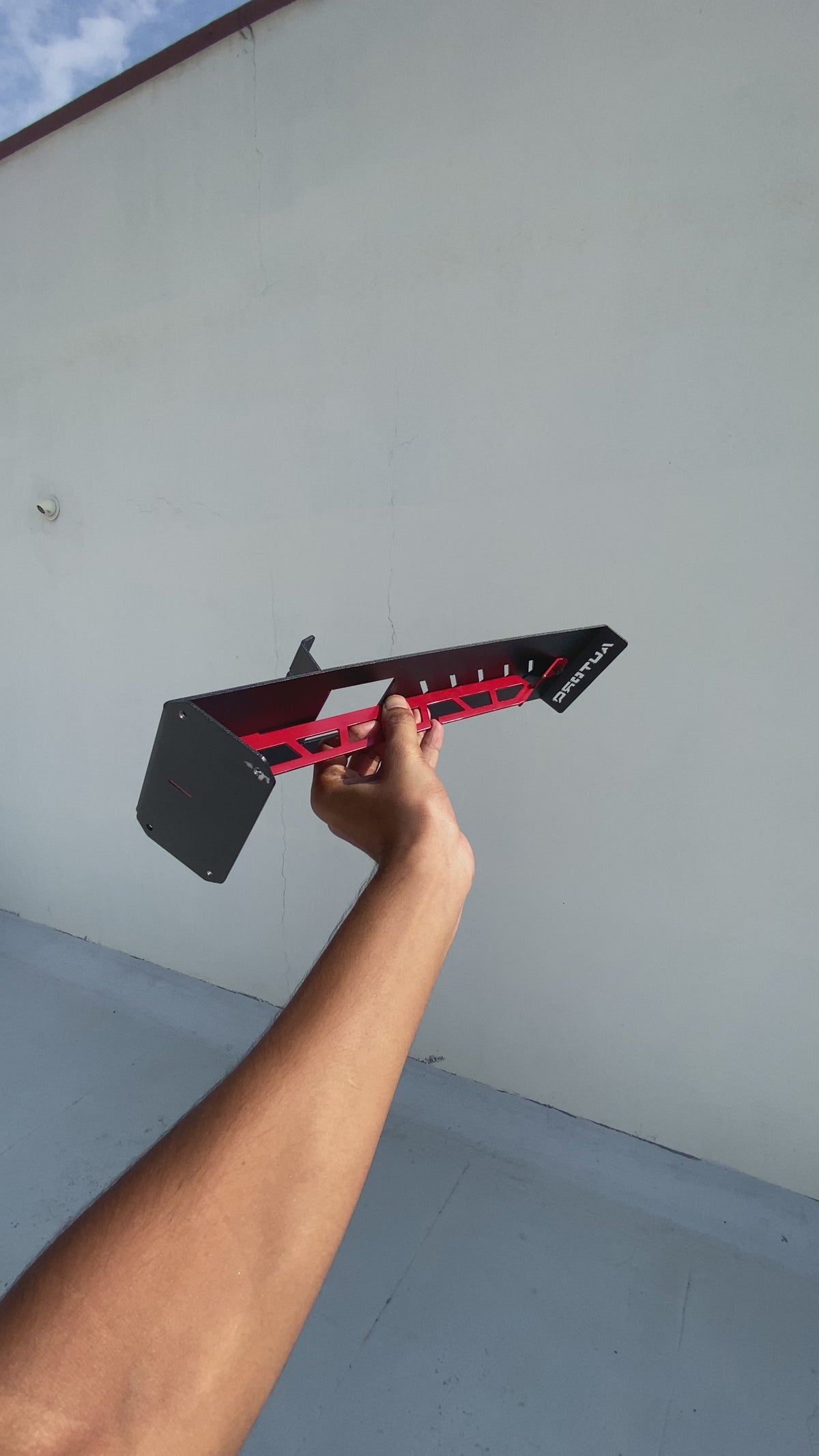 Helmet holder